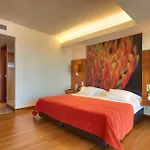 ホテル The Views Baia - Adults Only 4*