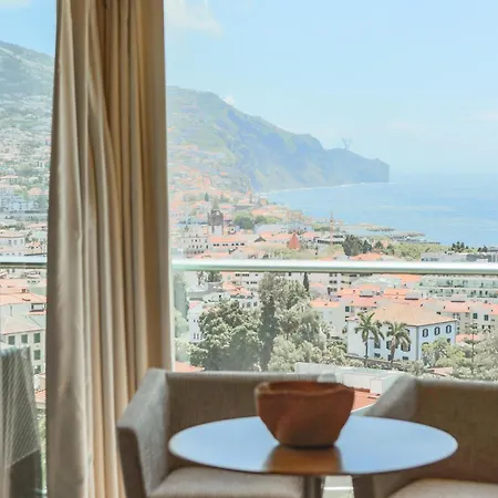 The Views Baia - Adults Only