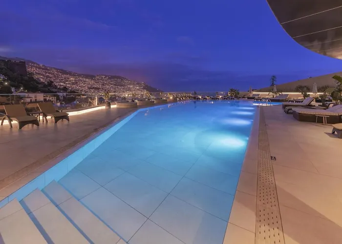 酒店 The Views Baia - Adults Only 4*