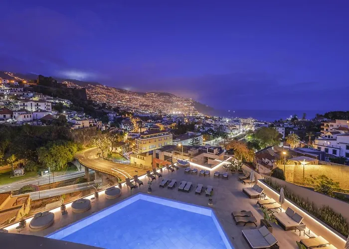 The Views Baia - Adults Only