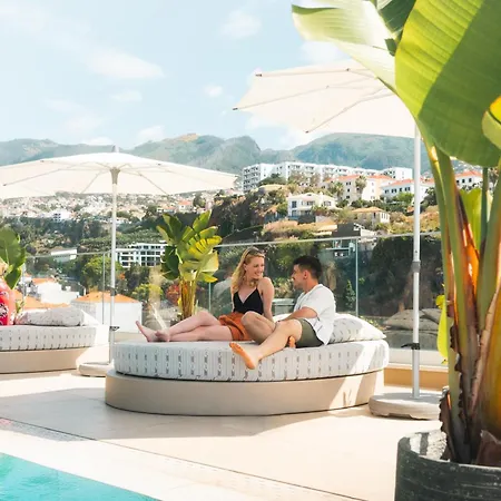 The Views Baia - Adults Only 4* Funchal (Madeira)